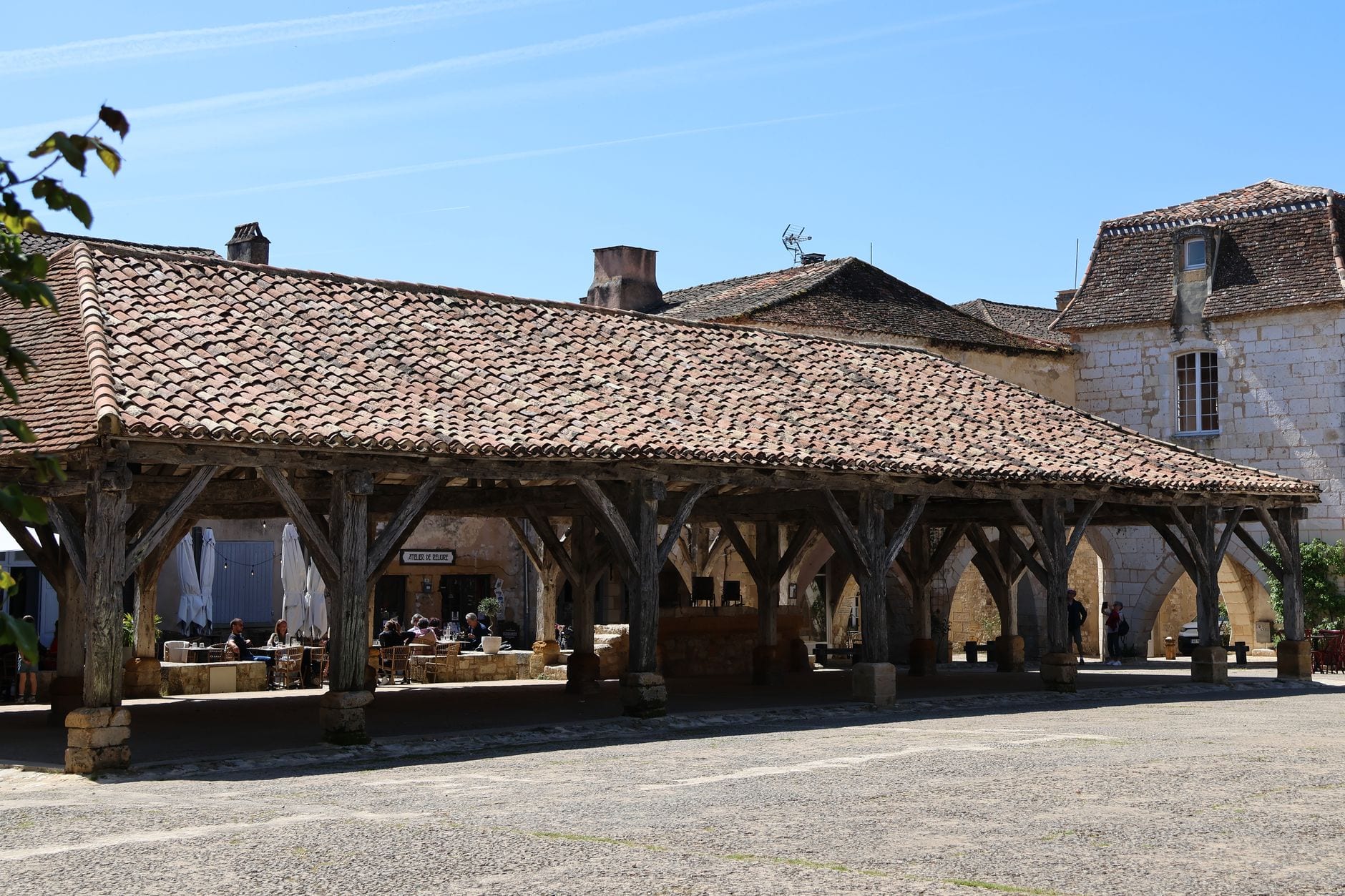 Agen centre-ville Place des Lices